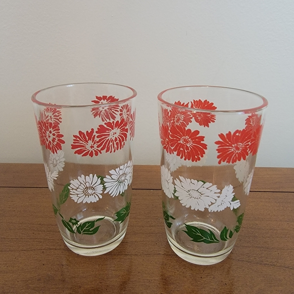Vintage Hazel Atlas Swanky Swig Juice Glasses Set 2 Bachelor Button Daisies